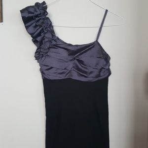 Formal one shoulder color blocked dress